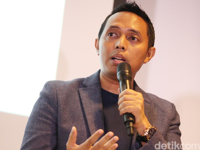 CEO Cyrus Network Hasan Nasbi Batupahat