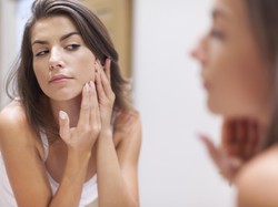 Manfaat Creatine untuk Wanita: Bentuk Tubuh hingga Awet Muda