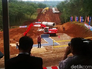 Dua Bulan Lagi Pembebasan Lahan Kereta Cepat JKT-BDG Bakal Kelar