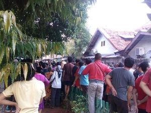 Baku Tembak Polisi vs Bandar Narkoba Reda, Warga Menyemut di Lokasi