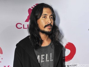Jadi Warga Baru, Ello Juga Belum Urus KTP?