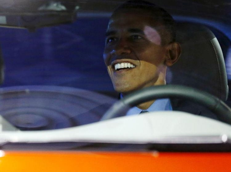 Obama Cari Mobil di Detroit Motor Show