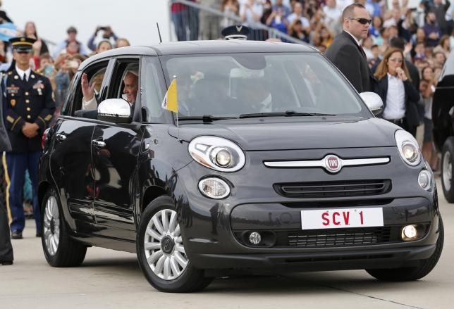 Mobil Fiat Paus Fransiskus
