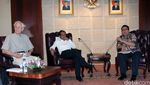 Ketua DPD Bertemu Tokoh Agama dan Artis