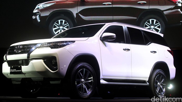 Baru Seminggu Diumumkan, 1.000 Unit Fortuner Sudah Terpesan