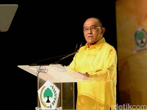 21 DPD I Tolak Munaslub, Ical: Kalau Bersedia Ambil Risiko, Saya Tidak Akan Berkhianat