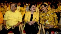 Sejumlah elite partai politik yang juga tampak hadir dalam rapimnas tersebut.