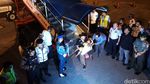 Ratusan Eks Gafatar Tiba di Bandara Juanda