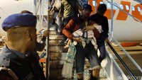 Para anggota eks Gafatar ini, akan menempati tempat transit paling lama tiga hari. Setelah itu, mereka akan diantar ke daerah asalnya masing-masing dengan pengamanan kepolisian sebagai jaminan tidak ada gangguan selama perjalanan.
