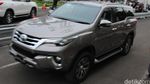 Fortuner Mendaki Rintangan 47 Derajat