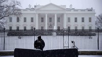 Penampakan badai salju di Gedung Putih, Washington. Jonathan Ernst/Reuters/detikFoto.