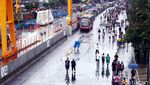 Hujan, CFD Sepi Pengunjung