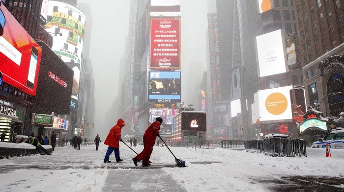 Badai Snowzilla Reda, Aktivitas Kota New York Kembali Dibuka