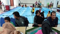 Para mantan anggota Gafatar ini mendapat bimbingan sosial sebelum dikembalikan ke keluarganya masing-masing.