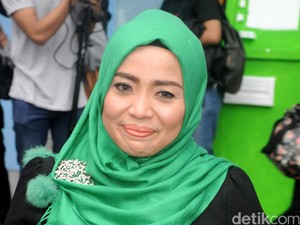 Pernikahan Ketiga Muzdhalifah Berlangsung Sederhana