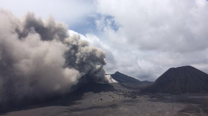 Pasca Erupsi Bromo, Bandara Abdurrahman Saleh Malang Dibuka Kembali