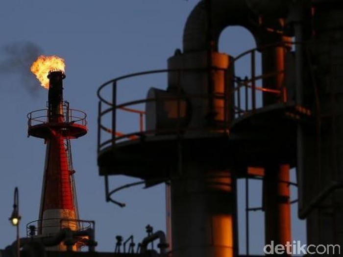 Harga Minyak Dunia Anjlok
