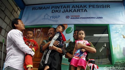 Rumah Pintar untuk Anak Pesisir