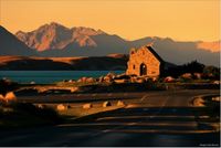 Church of Good Sheperd di tepi Lake Tekapo– courtesy: Tourism New Zealand