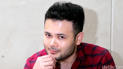 Senyum Kebebasan Ridho Rhoma yang Kini Terenggut