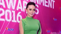Bagaimana menurut Anda penampilan Zaskia kali ini? Pool/Noel/detikFoto.