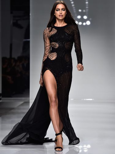  Deskriminasi Ras, Versace Pecat Karyawan Berkulit Gelap