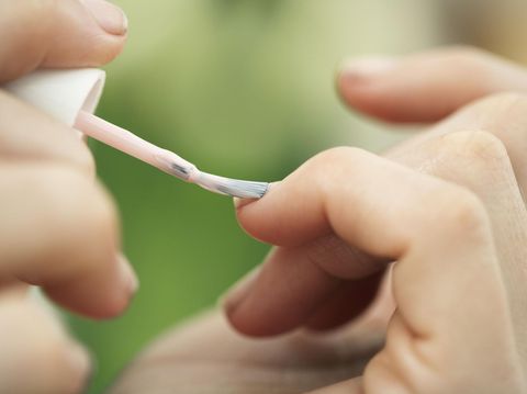 Ngeri! Gara-gara Manikur di Salon Jari Wanita Ini Hampir Diamputasi