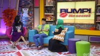 Muzdhalifah dan Zacky Mirza di Gedung Trans TV, Tendean, Jakarta Selatan, Senin (25/1/2016). Pool/Ismail/detikFoto.