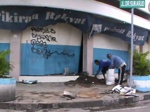 Mobil Tabrak Kerumunan Warga di Trotoar Jalan Tasikmalaya, 1 Orang Tewas