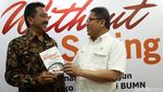 Dirut Peruri Luncurkan Buku It Goes Without Saying