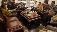 Cak Imin menerima perwakilan suku Bajo di DPP PKB, Jakarta, Selasa (26/1/2016).