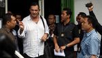 Geledah Chiropractic Indonesia, 2 Pekerja Asing Diamankan