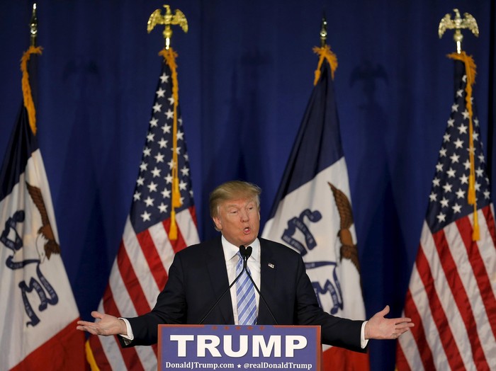 Saat Donald Trump Dikhotbahi Agar Rendah Hati