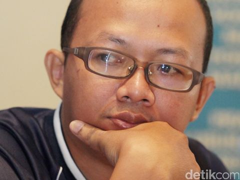 Asep Rahmat Fajar dan Cerita Kekuatan Supranatural