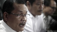 Joeslin Nasution Cs menanyakan kehadiran pemerintah dalam Rapimnas yang diselenggarakan Golkar hasil Munas Bali. Mereka juga meminta pemerintah tidak berpihak ke salah satu kubu Partai Golkar.