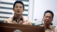 Terima kasih yang sebesar-besarnya kepada Kemenpora yang sudah kasih support luar biasa supaya saya bisa ikut Fromula 1, kata Rio dalam jumpa pers di Kantor Kemenpora, Jakarta, Rabu (27/1/2016).