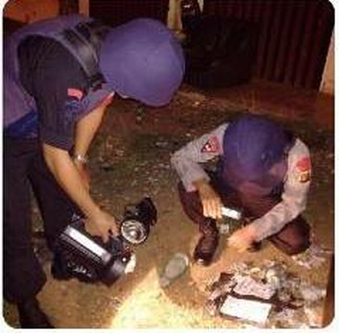 Bom Meledak di Teras Ruko Warga Jambi
