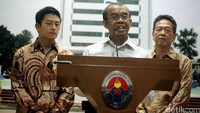 Surat tersebut dikeluarkan oleh Kemenpora untuk membantu melancarkan negosiasi manajemen Rio dengan Manor. 