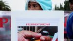 Aksi Stop Beli Burung di Pasar Satwa Liar