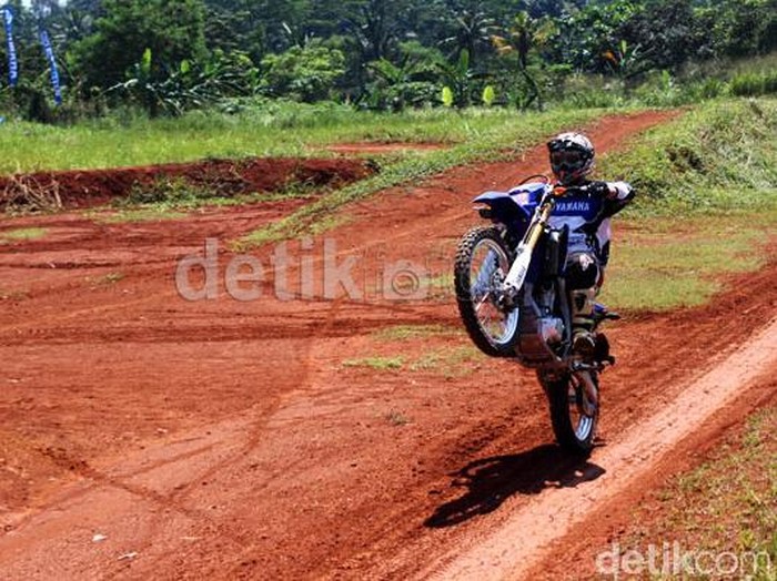 Yamaha Belum Niat Produksi Motor Trail di Indonesia
