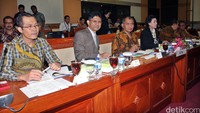Menurut Agus, RDP kali ini terkait dengan legislasi untuk KPK sendiri. Termasuk juga terkait dengan laporan-laporan lain.