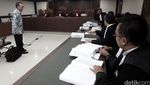 Jero Wacik Jalani Sidang Pleidoi