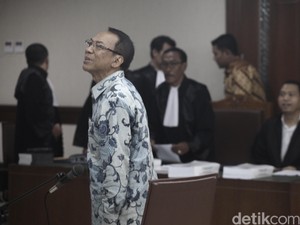 Hakim Perintahkan Sebagian Aset Rekening dan Properti Jero Wacik Dibuka