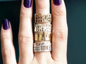 Ketika Bangunan Ikonik Hong Kong Hingga New York Dijadikan Cincin Unik