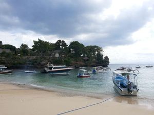 Mau Liburan ke Nusa Lembongan? Cek Rute hingga Rekomendasi Penginapan