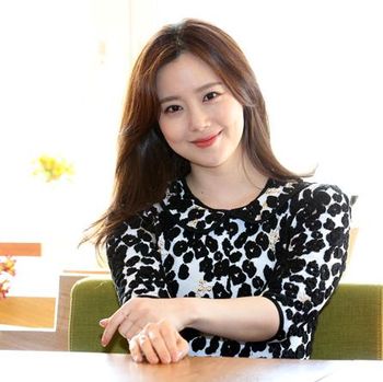 Moon Chae Won Moon Chae Won