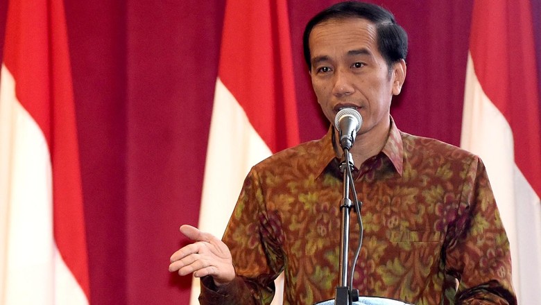 Jokowi Gelar Pertemuan dengan Pengurus LDII di Istana Merdeka Jokowi Gelar Pertemuan dengan Pengurus LDII di Istana Merdeka