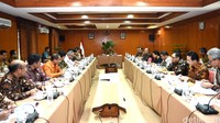 Jokowi memimpin rapat terbatas. Rusman/Setpres/detikFoto.