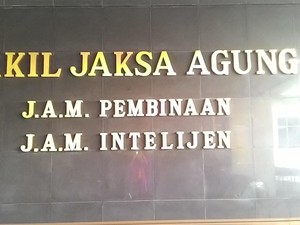 Eks Ketum Gafatar Mahful Tumanurung Temui Jamintel di Kejagung