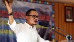 Menaker Bekali Sertifikasi Siswa Hadapi MEA